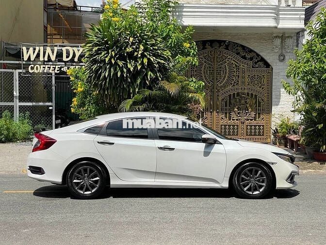 Honda Civic G 1.8AT 2020 Trắng Tự động