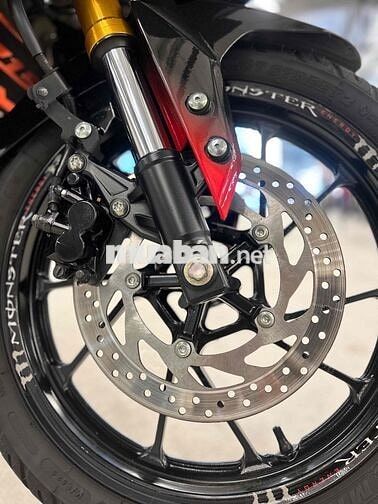 Yamaha R15 V3 2019 Đen, Đỏ 28.324 km