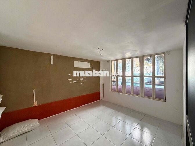 CHO THUÊ CC NGUYỄN CÔNG TRỨ - NGAY CHỢ BẾN THÀNH - TỰ DO KD - 110m2