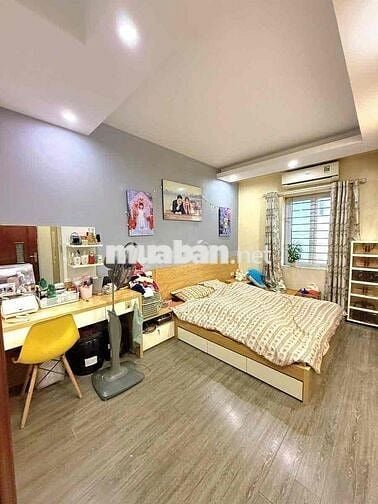 Hot!Chung cư The Ninety 90 Đường Láng, 70m2 2 PN, 5.5 tỷ, sẵn nội thất