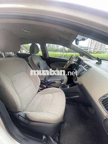 KIA RIO SEDAN 2015 Trắng - CHÍNH CHỦ - 88.000km