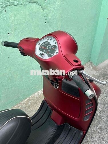 Piaggio Vespa GTS 125 2017 hỗ trợ góp