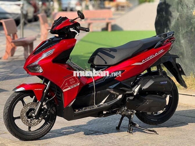 AB  dky.mới  2025 odo 8 ngàn km biển 43 đẹp ken