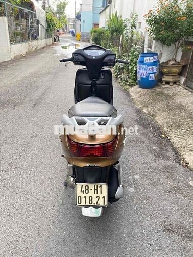 Honda Lead 2012 Vàng đồng