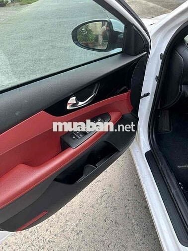 Kia Cerato 2.0 Premium 2021 Trắng