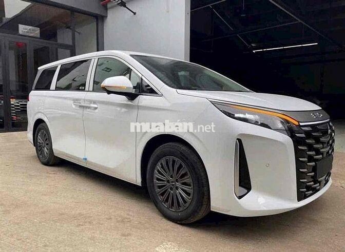 BYD M9 Premium MPV Plug-in Hybrid 7 chỗ Trắng