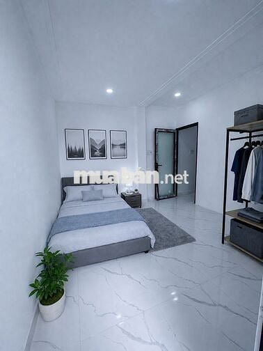 BÁN NHÀ MỚI XÂY CÁCH LÊ THỊ RIÊNG 5 PHÚT ĐI XE , GIÁ 930 TRIỆU !!