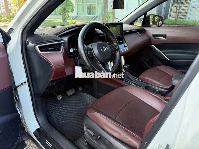 Toyota Corolla Cross 2022 Trắng 2v9 siêu đẹp