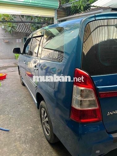 Toyota Innova 2015 Xanh