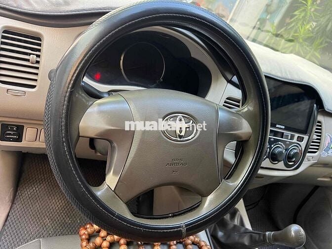 Toyota Innova 2015 Xanh