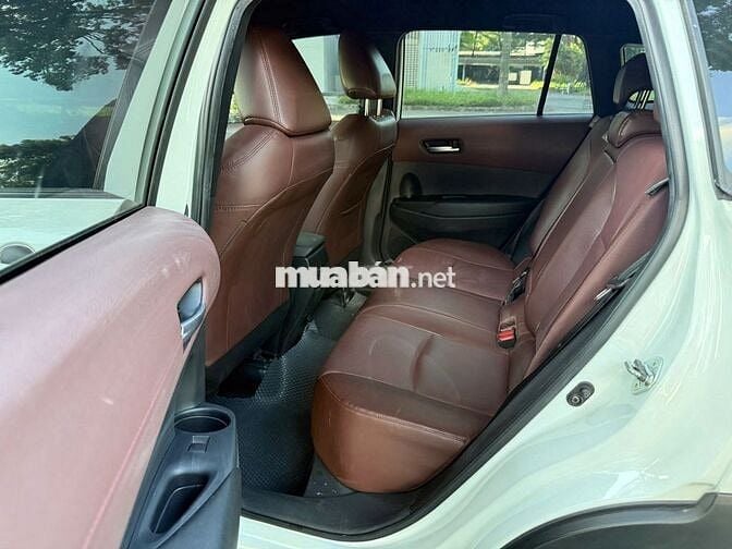 Toyota Corolla Cross 2022 Trắng 2v9 siêu đẹp