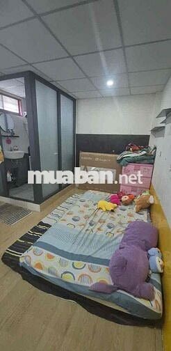 Nhà bán DT 3m70x15m5 nở hậu 4m5 .1 lầu 3 P .2 wc P1 Q8