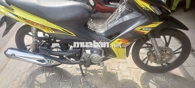 Suzuki Axelo 2013 Vàng đen