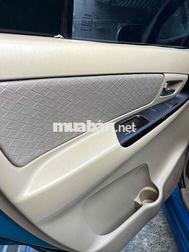 Toyota Innova 2015 Xanh