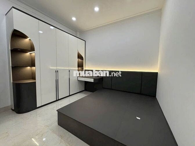 🌹🌹CHO THUÊ NHÀ MỚI - 132m2 SÁT BÊN KHU VƯỢT LŨ - GẦN TRUNG TÂM
