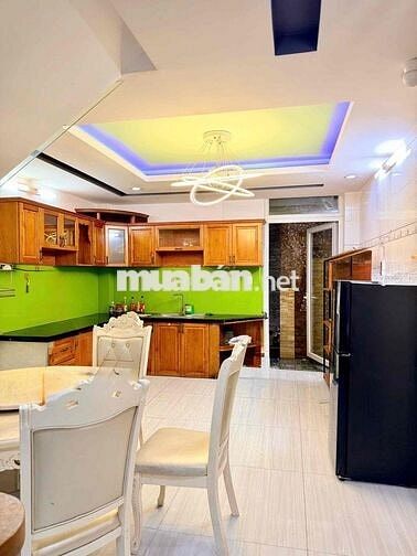 Full Nội Thất 4x16m 1Lửng + 2Lầu ST (4PN 5WC) Hẻm 6m. Lê Văn Quới