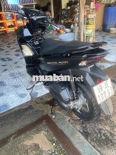 Honda Air Blade 4val 2024 Đen 15.000km