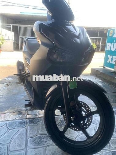 Honda Air Blade 4val 2024 Đen 15.000km