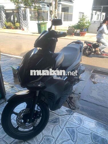 Honda Air Blade 4val 2024 Đen 15.000km