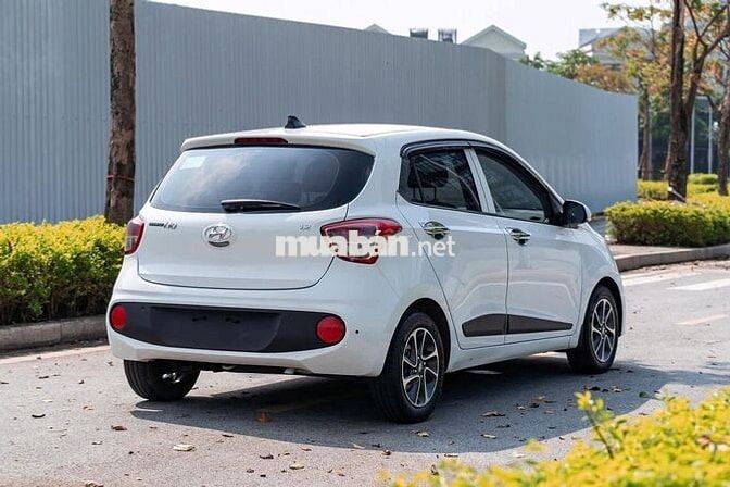 Hyundai i10 Grand 1.2 AT 2020 Trắng Lướt 30,000 Km