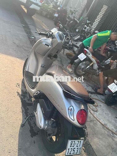 Honda Scoopy 2023 màu Bạc