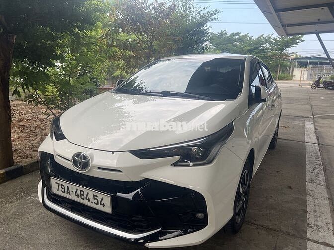 Toyota Vios E CVT 2023 Trắng Tự động