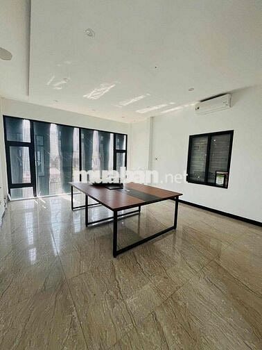 CHO THUÊ NHÀ MẶT TIỀN LÊ THANH NGHỊ 3.5 TẦNG