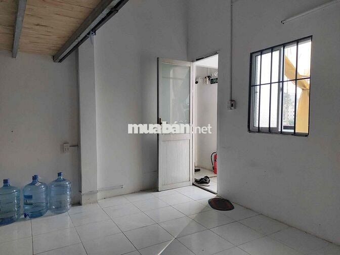 Duplex - Ban công đầy đủ nội thất