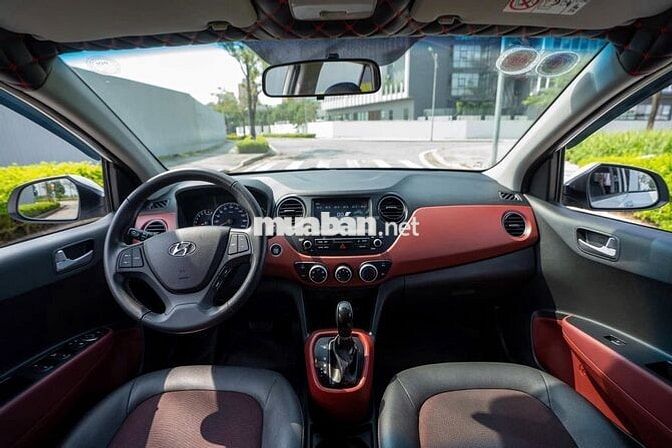 Hyundai i10 Grand 1.2 AT 2020 Trắng Lướt 30,000 Km