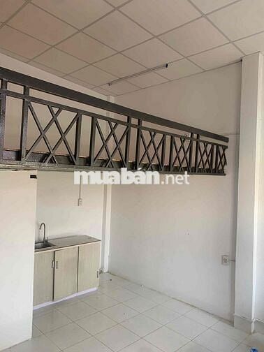 Duplex - Ban công đầy đủ nội thất