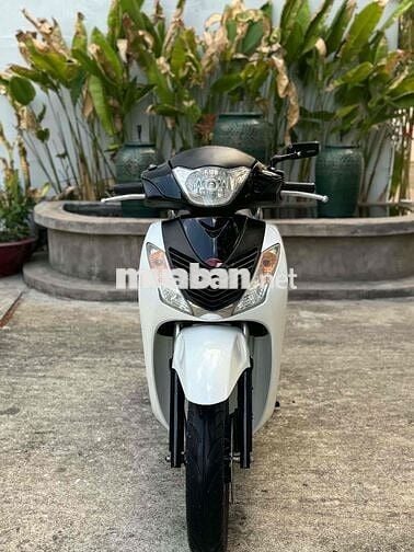 Honda SH 125 2012 Trắng nhập 3 cục xe đẹp keng