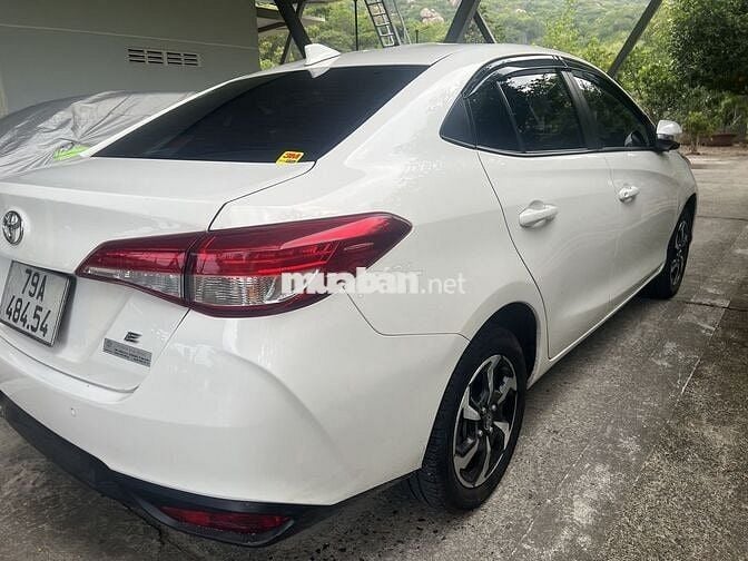 Toyota Vios E CVT 2023 Trắng Tự động