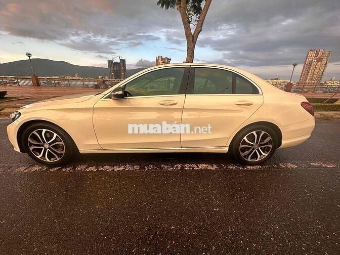 Mercedes-Benz C200 2015 Trắng 120000 km