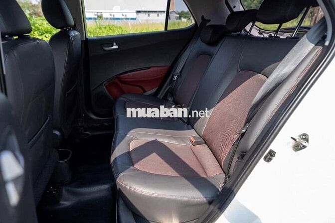 Hyundai i10 Grand 1.2 AT 2020 Trắng Lướt 30,000 Km
