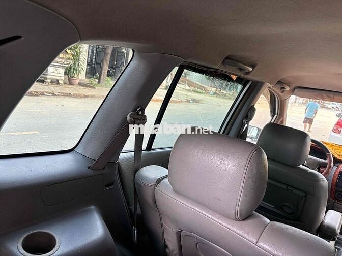 Mazda Premacy xe gia đình màu Bạc
