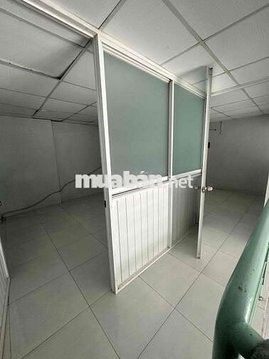 nhà thuê mặt tiền nội bộ kinh doanh ok, có 2 phòng ngủ
