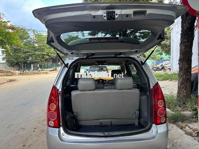 Mazda Premacy xe gia đình màu Bạc