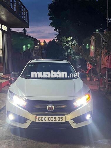 Honda Civic 1.5 Turbo Trắng 69000 km