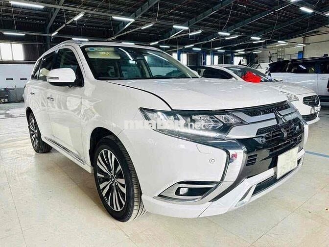Mitsubishi Outlander CVT Premium SX 2022