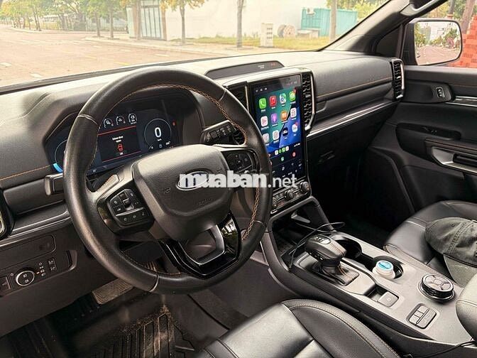 Ford Everest Wildtrak 2023 Đen Chính hãng