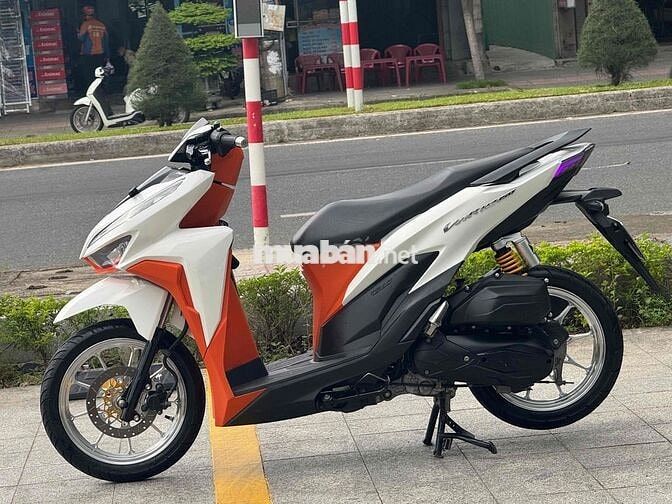 Honda Vario 150cc 2021 Trắng cam Smartkey