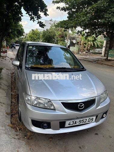 Mazda Premacy xe gia đình màu Bạc
