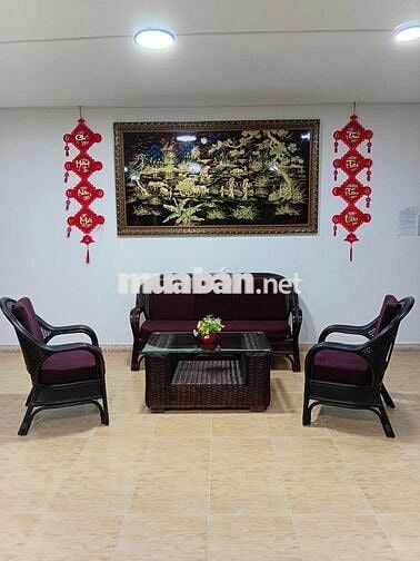 Cho thuê căn hộ 137m2,  2PN, 3WC, nội thất đầy đủ, tại KĐT Chí Linh
