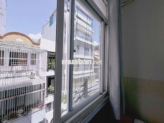 60m² Căn 2 Phòng ngủ-Cửa sổ trời-Full nội thất- Gần sân bay-Q1-PN