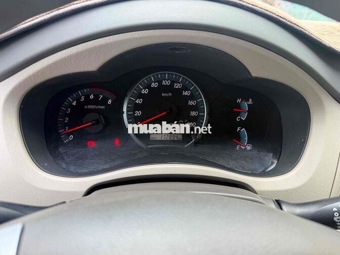 Toyota Innova 2016 Số sàn Bạc
