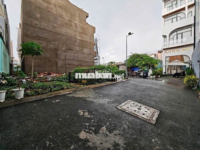 ĐẤT QUẬN 7- SÁT MẶT TIỀN BÙI VĂN BA - 4X16.5, 66m2 - 8,9 tỷ.