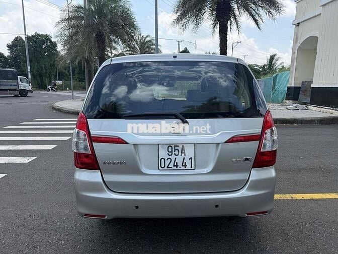 Toyota Innova 2016 Số sàn Bạc