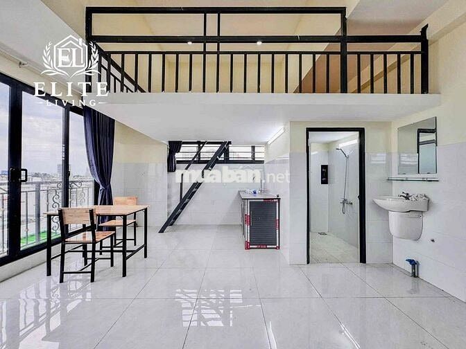 DUPLEX BAN CÔNG NGAY NGÃ TƯ THỦ ĐỨC
