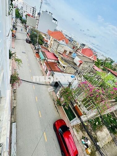 68m diện tích đẹp rộng mênh mông,kinh doanh tốt,oto ngủ trong nhà