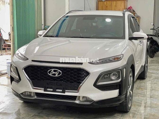 Hyundai Kona 2024 Trắng 5 chỗ